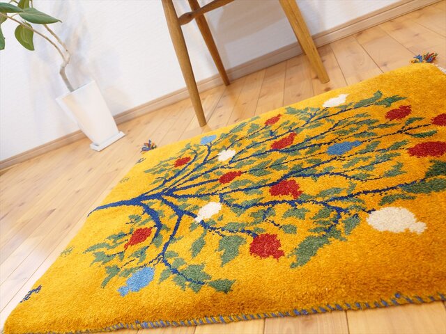 ペルシャ ギャッベ 玄関マット ラグ 85x60㎝ 黄金色 ザクロの木 ペルシャ ギャッベ 玄関マット ラグ 85x60㎝ 黄金色 ザクロの木