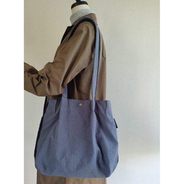 持ち手長めな ショルダーバッグ