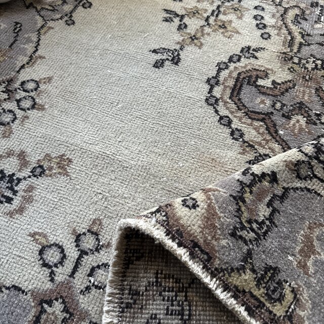 116×207淡いベージュ×ラベンダーグレイ メダリオン トルコヴィンテージ