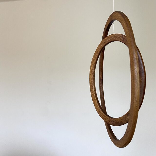 飾り　輪っか　ゆらゆら