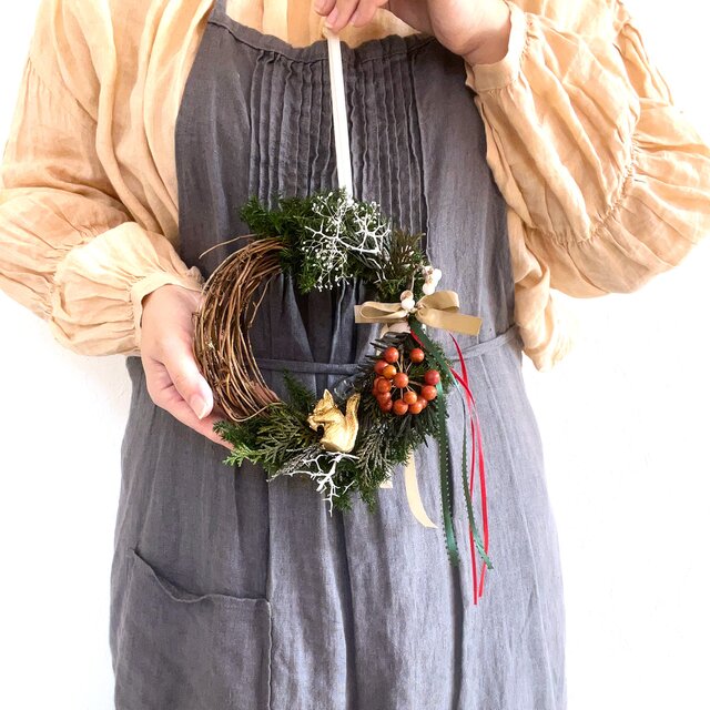 【冬の森のリース】　S　リス