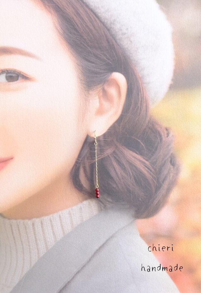 【SALE】c322【レッド＆ロングチェーン】3mmチェコパールのピアス（パーツ変更可能）