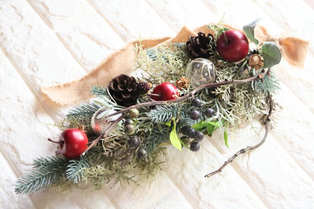 クリスマス スワッグ 造花 | iichi 日々の暮らしを心地よくする
