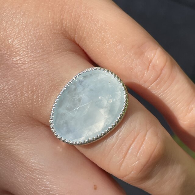 アクアマリン ローズカット8.9ct ミル打ち留め シルバーSV925リング