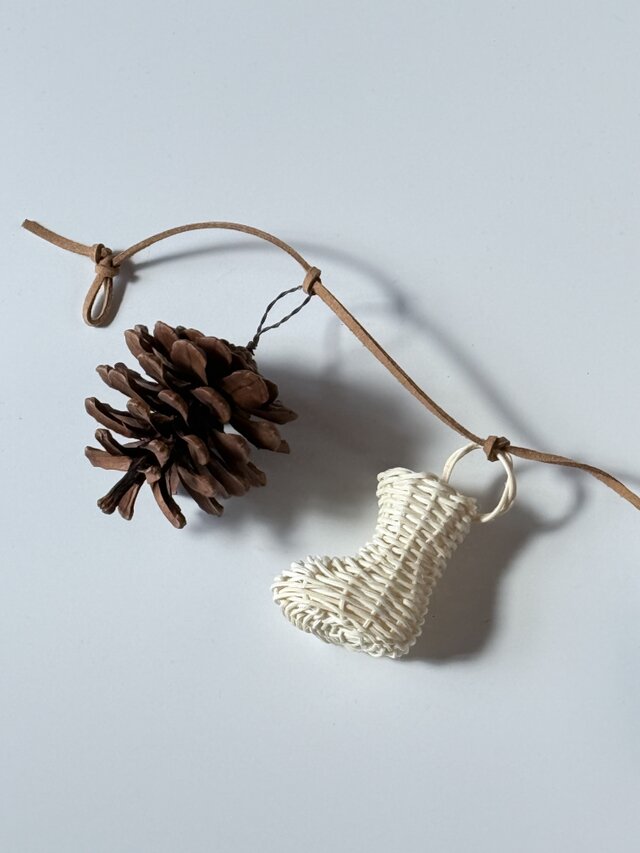 ラタンのクリスマスガーランド | iichi 日々の暮らしを心地よくする