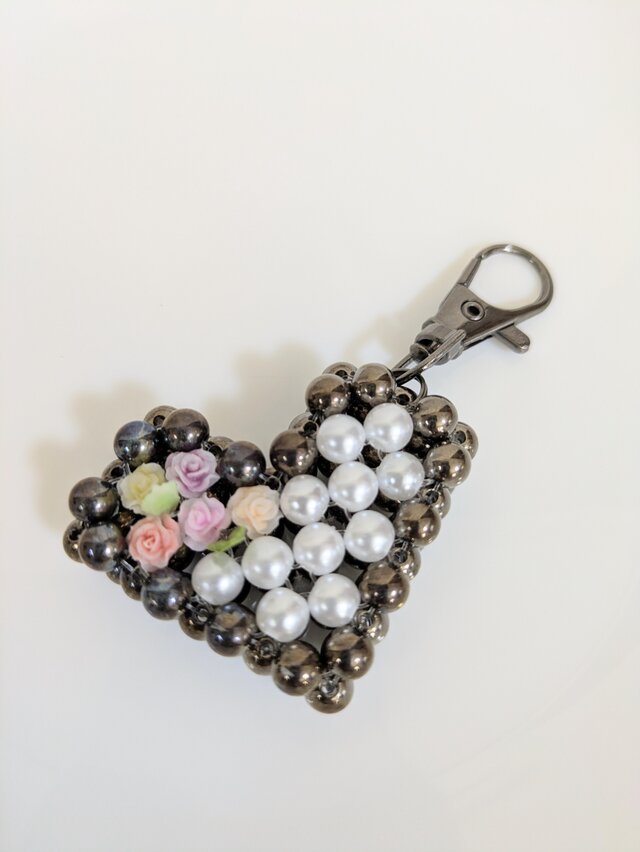 ✿ビーズハートキ—ホルダー☆薔薇×ブラック