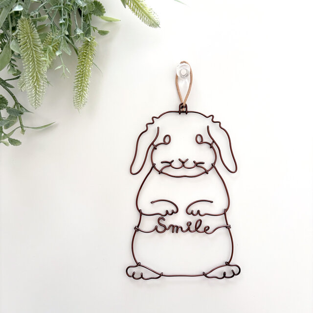 【 受注制作 】ほっこりホーランドロップのSmileシルエットオーナメント