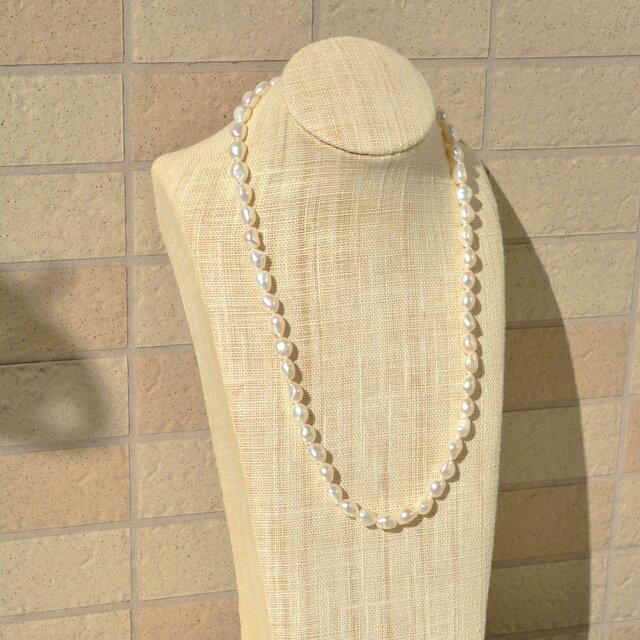 淡水バロックパールのシンプルネックレス＊ホワイト＊58cm＊8～9mm