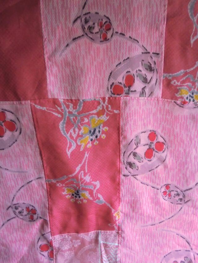 着物リメイク　　間仕切りのれん　１４８