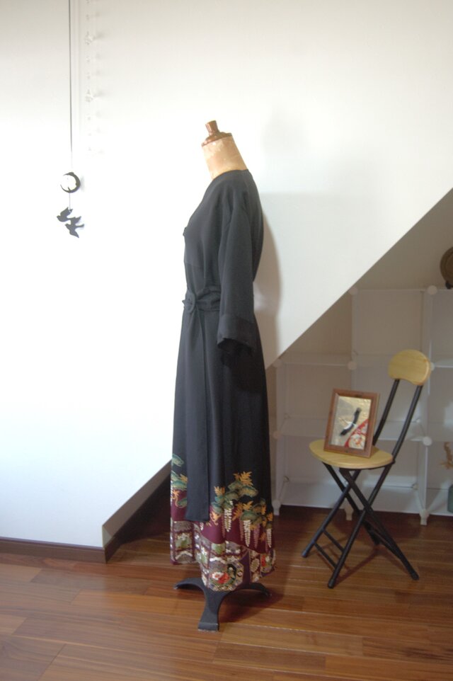 留袖ドレス 松と藤に絵皿文様＊キュプラペチコート付き 吉祥堂 | iichi