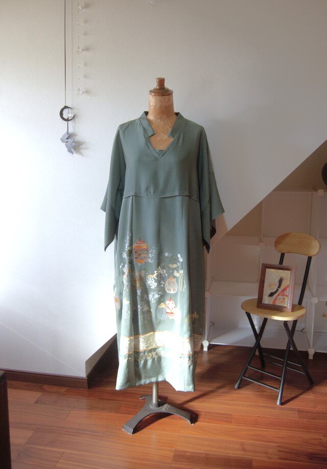 展示品 色留袖ドレス 仕覆に鳳凰柄＊ロングペチコート付き 吉祥堂