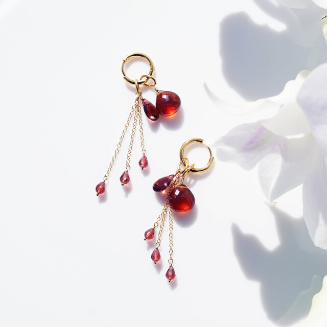 付替え自由★3種のガーネットによるヘパイストスの炎・ピアス・イヤリング可　～Hephaestus