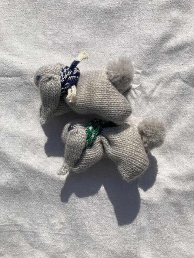 Lop Rabbit with Scarf（垂れ耳うさぎのぬいぐるみ ストール付