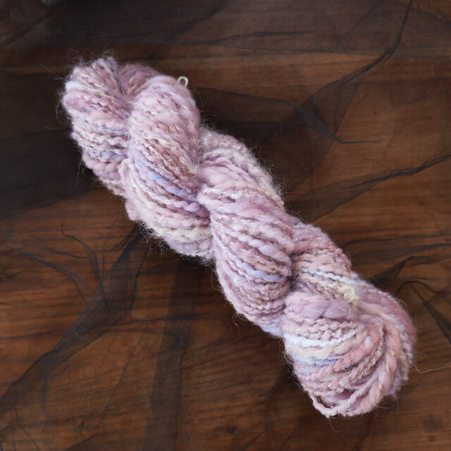パステルパープル｜20g/太め並太｜ウール｜モヘア｜手紡ぎ糸