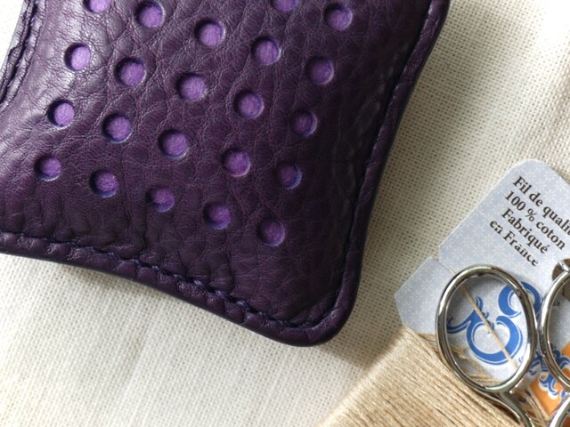 イタリア革のピンクッション／針山／紫 | iichi 日々の暮らしを