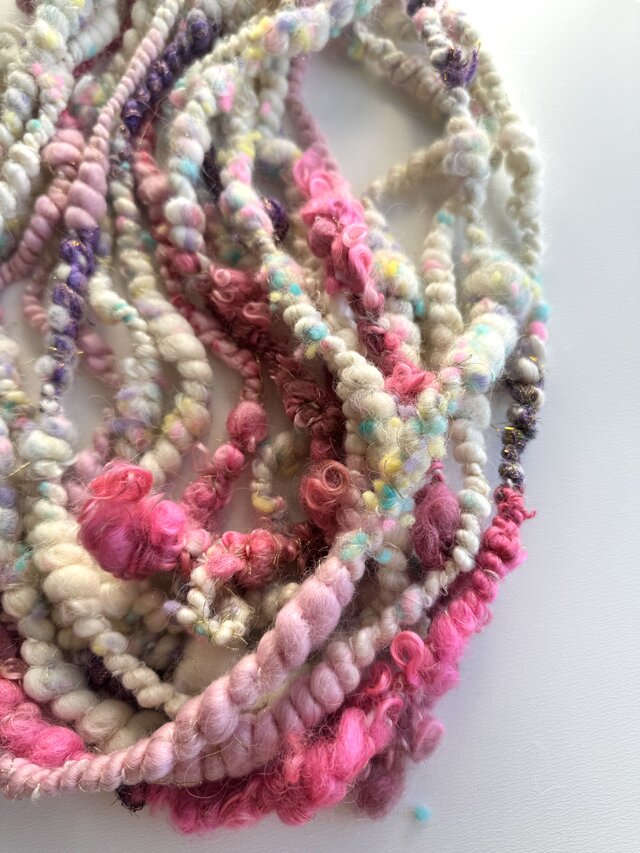 手紡ぎ糸　ネップヤーン　