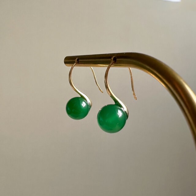 グリーンオニキス ドロップピアス / 金具変更可（シルバー・イヤリング