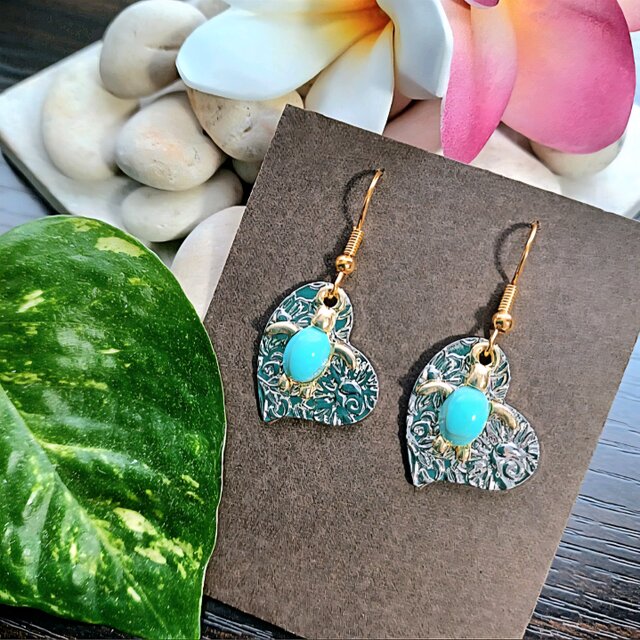 ハワイアンジュエリーデザイン♡ハートシルバー ホヌターコイズカラーピアス No.555