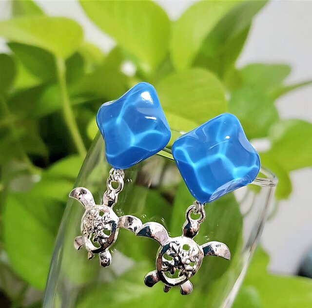 海♡ホヌ ハワイアンジュエリーデザイン ポストピアス ハンドメイド No