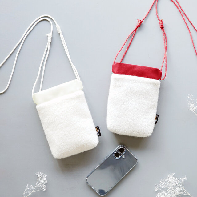 『新色』CORDURA®ナイロン×ウールボアのスマホショルダー／軽量モコモコポーチ