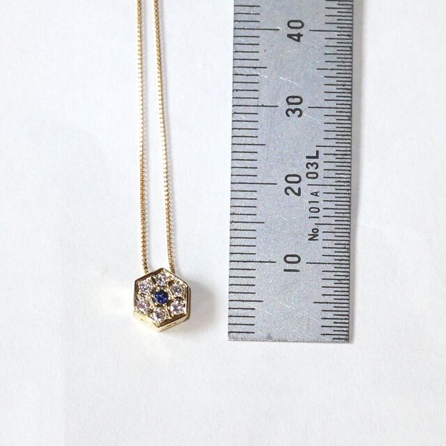 K18YG ブルーサファイア＆ダイヤモンドペンダント 0.03ct・0.12ct 