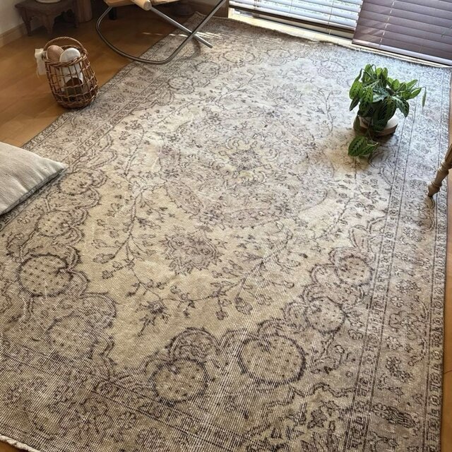 118×202 花や実 メダリオン ブラウン×クリーム トルコヴィンテージラグ