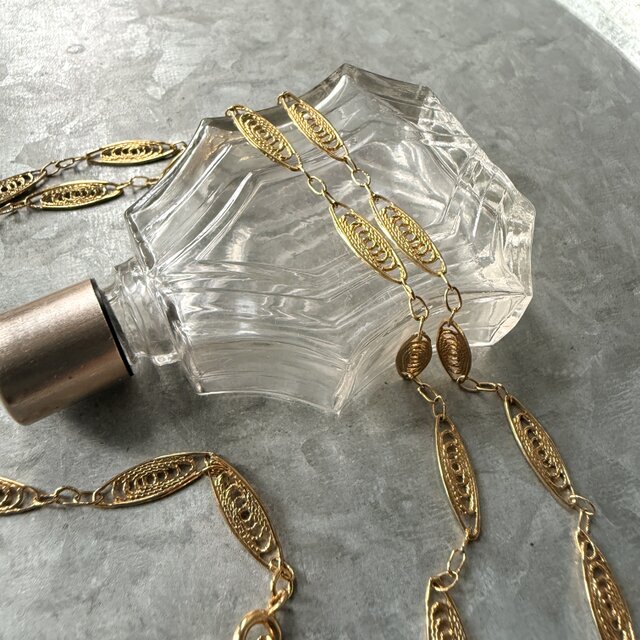 TRIFARI トリファリ ゴールドネックレス・イヤリング　ヴィンテージ 楽天市場】Trifari トリファリ ゴールドの葉ネックレス Vintage