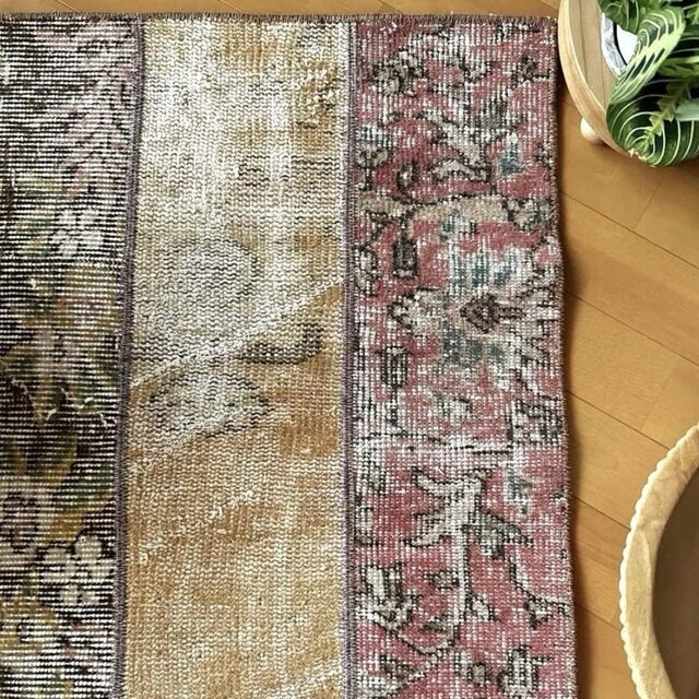 105×193 ブラウン×オフホワイト　草花ボタニカル　トルコヴィンテージラグ 105×193 ブラウン×オフホワイト 草花ボタニカル トルコヴィンテージ