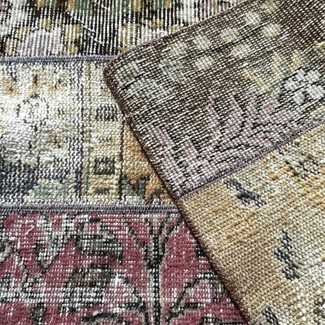 55×93パッチワークラグ　ボタニカル　ピンクやブラウン　トルコヴィンテージラグ 55×93パッチワークラグ ボタニカル ピンクやブラウン トルコ