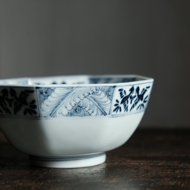 黒染付で素敵◇八角の形状。瀬戸焼 黒染付八角小鉢 骨董・antiques