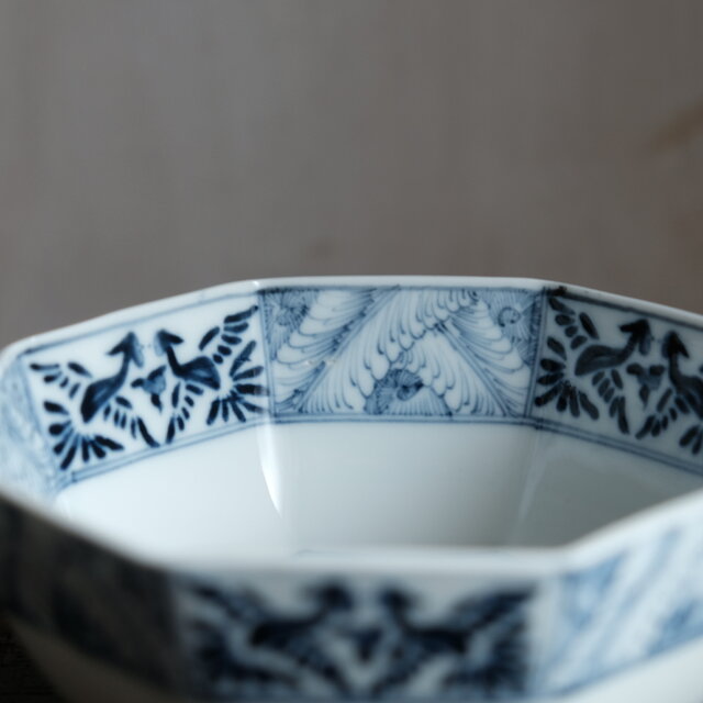 黒染付で素敵◇八角の形状。瀬戸焼 黒染付八角中鉢 骨董・antiques