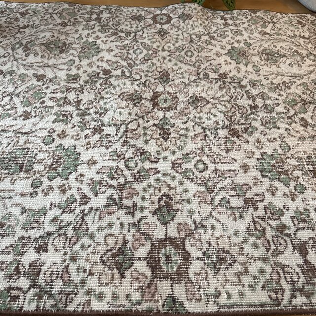 81.5×206クリーム×エメラルドグリーン　ボタニカル　トルコヴィンテージラグ 70×155 くすみイエローベージュ グリーンボタニカル トルコ