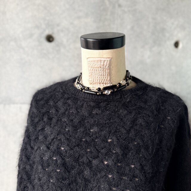 NT13-【 TRIFARI 】トリファリ・ヴィンテージネックレス Black Acrylic