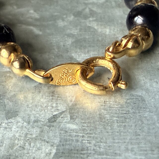 NT13-【 TRIFARI 】トリファリ・ヴィンテージネックレス Black Acrylic