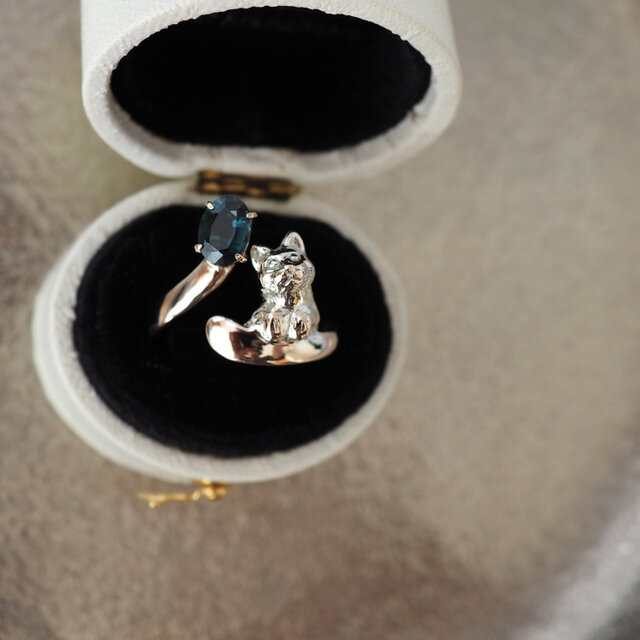 K10 ブルーグリーンサファイア 猫リング 11号 | iichi 日々の暮らしを