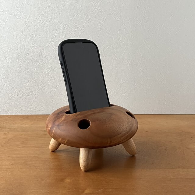 木製スマホスピーカースタンド Woo-fo【クスノキ】 | iichi 日々の
