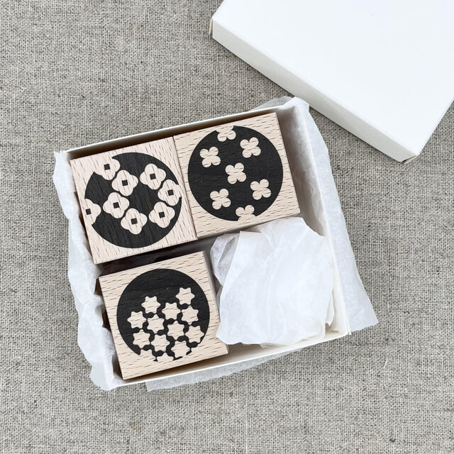 花柄のはんこ（大）