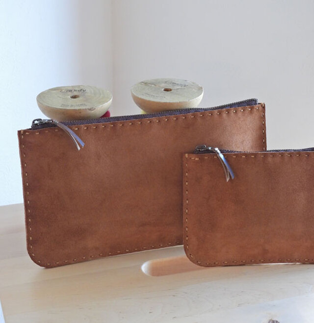 フラットジップポーチ　スエード　Lサイズ　カスターニャ