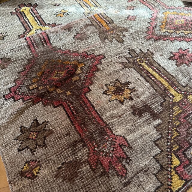 105×113 グレイ×ブラウン 花や実 正方形 トルコヴィンテージラグ 105