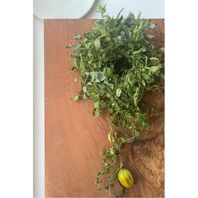 山野草とユーカリ　グリーンリース