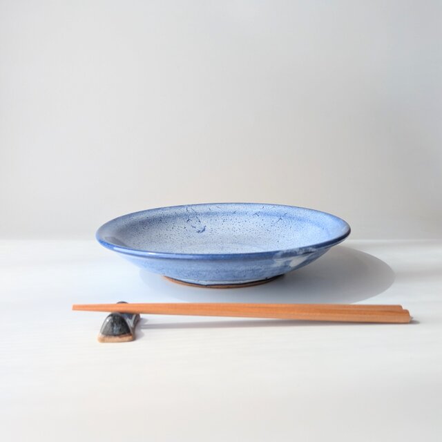 きれいなブルーの中皿　【手仕事　民藝　和　陶器　窯元】