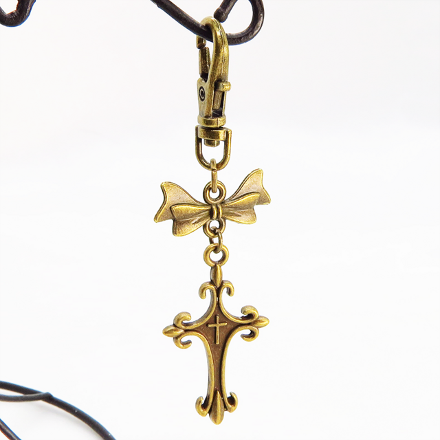 アンティークゴールド ロザリオとリボンのキーホルダー バッグチャーム
