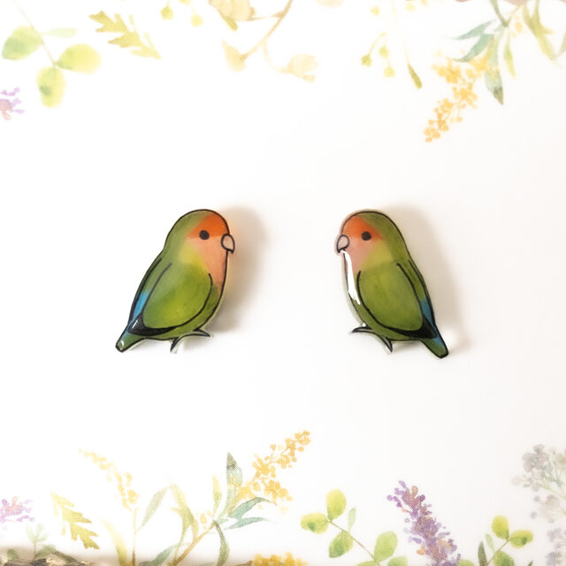 ～小さなピアスシリーズ～コザクラインコのピアス/ノンホールピアス(樹脂イヤリング)