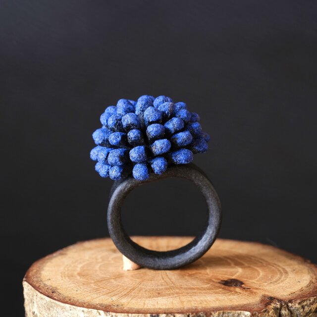 forest flower ring 4 （ラピスラズリ） | iichi 日々の暮らしを