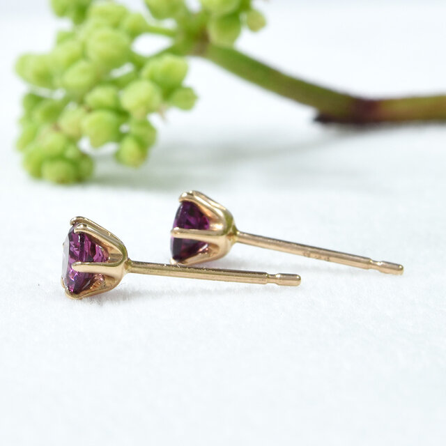 斉藤　K18 ロードライトガーネットピアス 斉藤 K18 ロードライトガーネットピアス K18 ロードライトガーネット