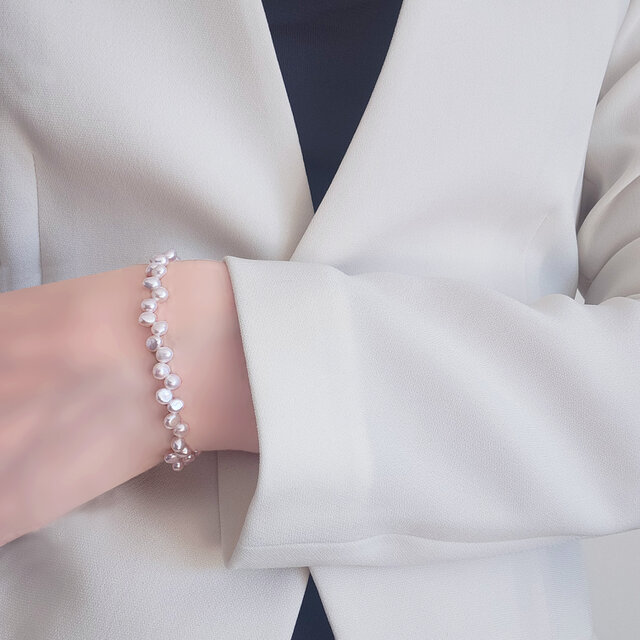 真珠の花飾りブレスレット・金具変更可能 ～花冠（はなかんむり