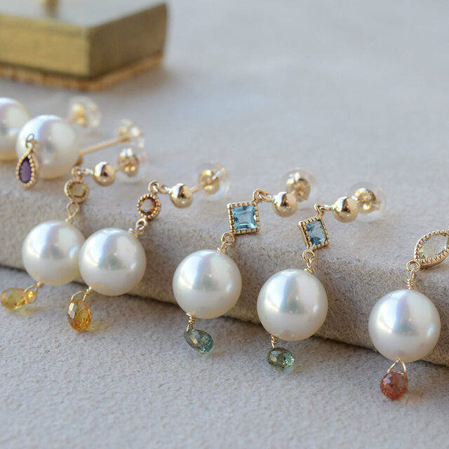 K10 アコヤ真珠とカラーストーンのスタッドピアス