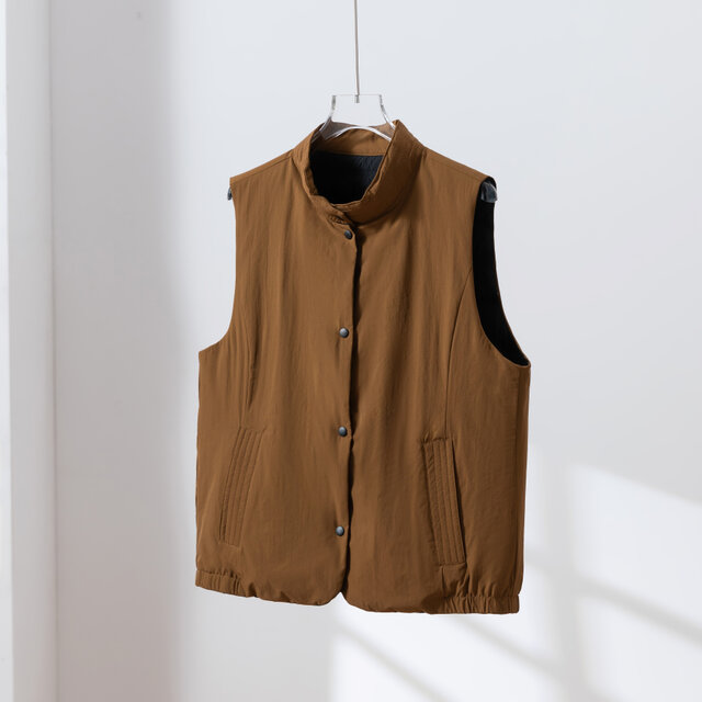 両面着用できるダウンベスト】寒い季節の必須アイテム！秋冬ダウン