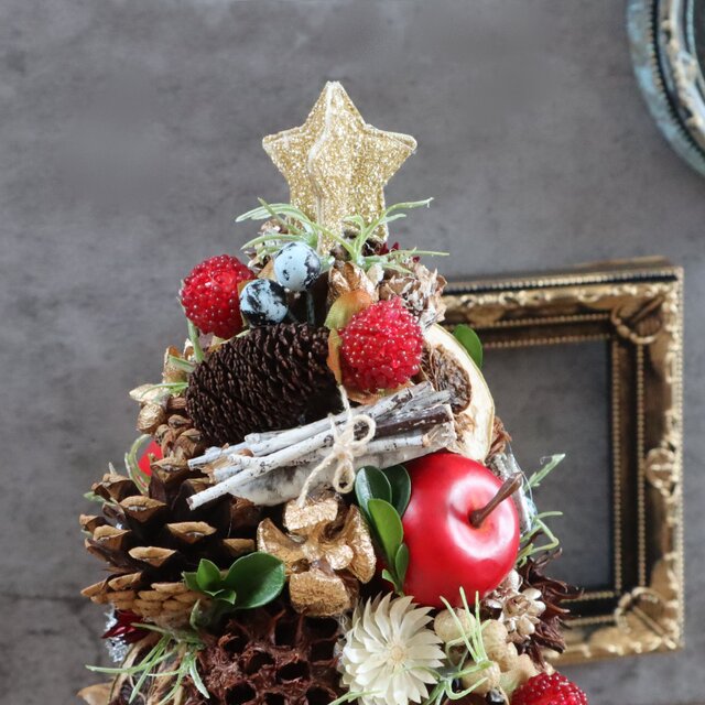 25 クリスマス りんごと松ぼっくりと木の実たっぷりツリー☆29cm