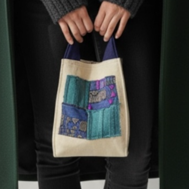 レジ袋タイプ　バッグ【送料込み】古着リメイク　ホワイト